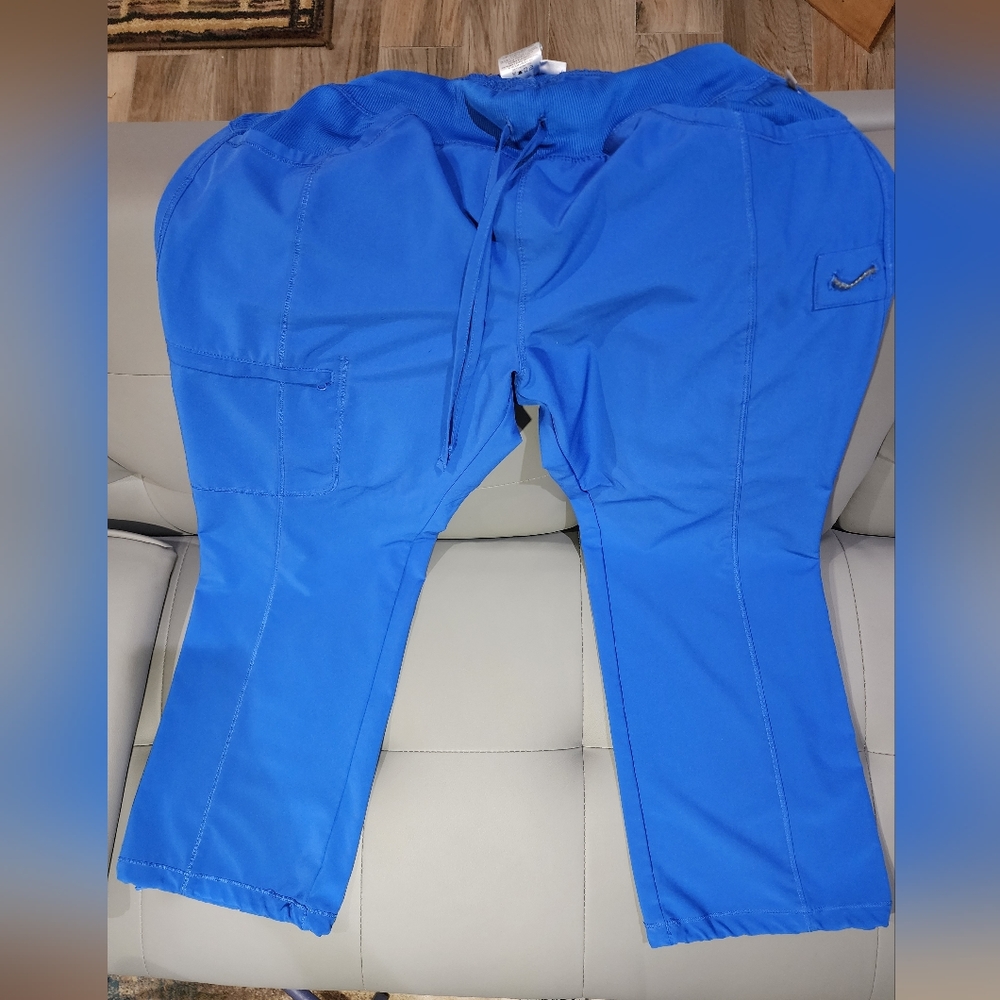 Infinity Scrub Bottoms